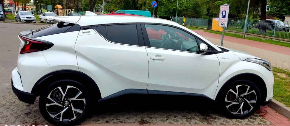 Toyota C-HR cena 106000 przebieg: 34000, rok produkcji 2020 z Świebodzice małe 56